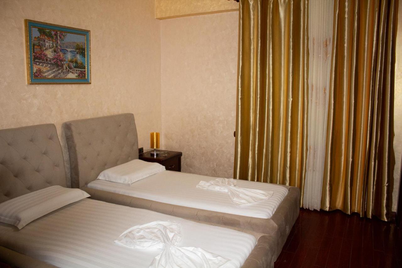 Europa Grand Resort Vlora Kültér fotó